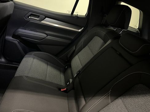 New 2025 GMC Terrain Elevation w/ Technology Package II image 27