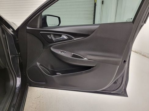 Used 2023 Chevrolet Malibu LT image 33