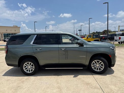 Used 2024 Chevrolet Tahoe LT RWD image 17