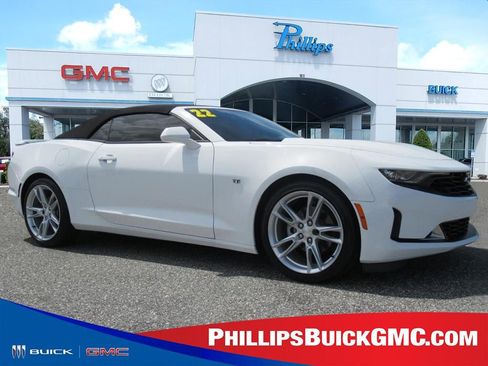 Used 2022 Chevrolet Camaro LT w/ RS Package RWD image 1