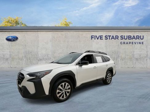 Certified 2025 Subaru Outback Premium image 4