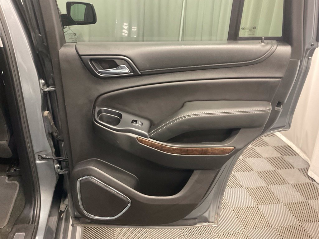 Used 2018 Chevrolet Tahoe LT AWD/4WD image 33