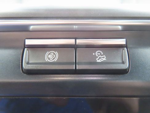 Used 2025 Ford F250 Platinum image 69