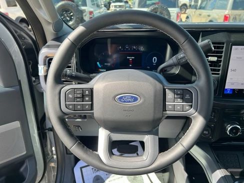 New 2026 Ford F250 Lariat w/ Black Appearance Package AWD/4WD image 30