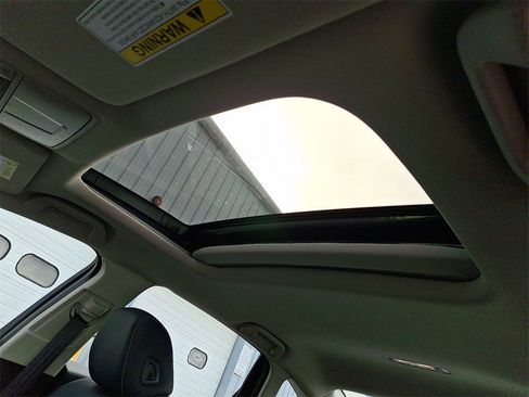 Used 2025 Acura TLX w/ Technology Package image 14