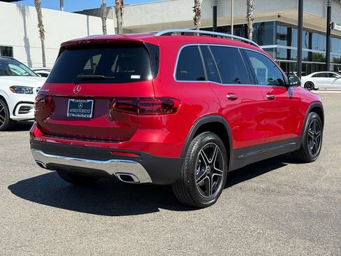 New 2026 Mercedes-Benz GLB 250 image 9