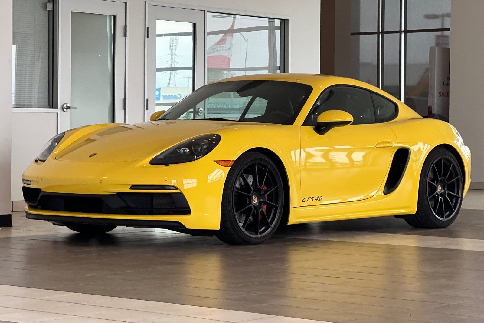 Used 2025 Porsche 718 Cayman GTS RWD image 8