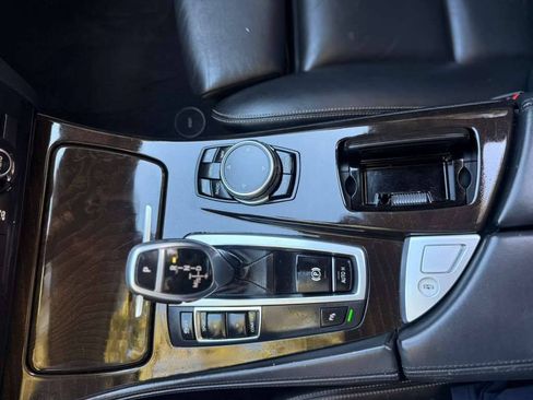 Used 2015 BMW 528i Sedan RWD image 20