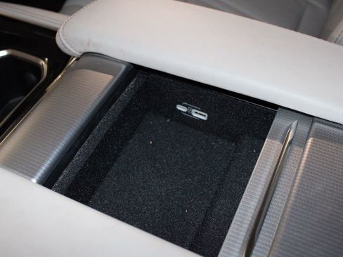 Used 2023 Jeep Grand Wagoneer 4WD image 43