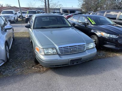 Used 2005 Ford Crown Victoria