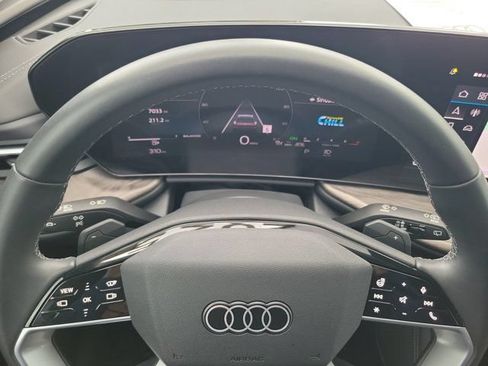 Certified 2025 Audi Q5 Premium Plus w/ Premium Plus AWD/4WD image 20