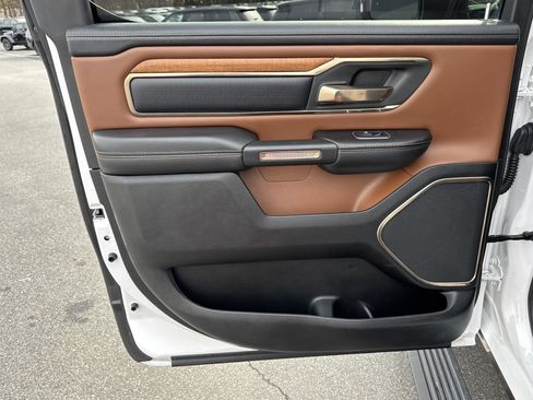 Used 2020 RAM 1500 Longhorn image 26