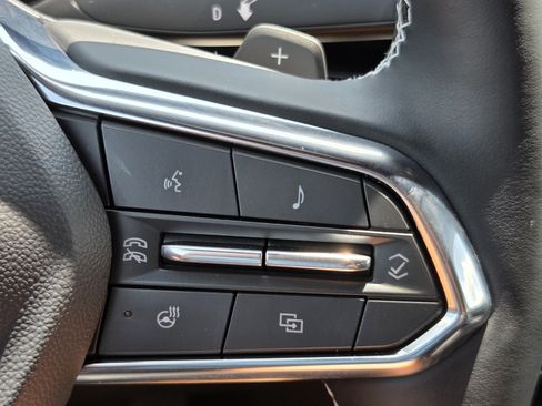 New 2026 Chevrolet Traverse LT w/ Driver Confidence Package FWD image 15