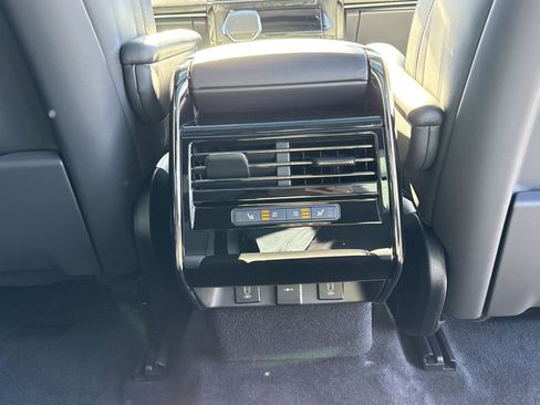 New 2026 Land Rover Range Rover Sport Dynamic SE image 20