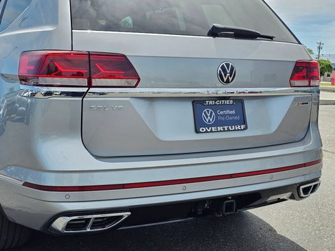 Used 2022 Volkswagen Atlas SEL R-Line AWD/4WD image 7