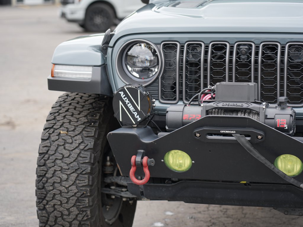 Used 2025 Jeep Wrangler Unlimited Rubicon AWD/4WD image 9