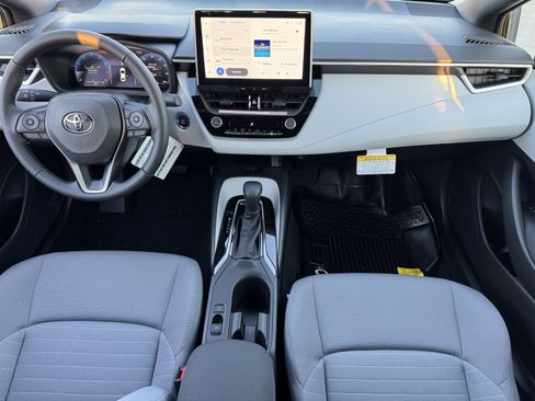 New 2026 Toyota Corolla SE image 4