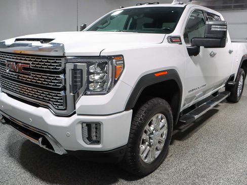 Used 2023 GMC Sierra 2500 Denali w/ Denali Ultimate Package image 35