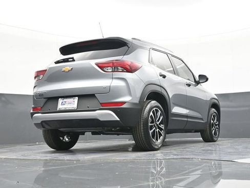 New 2026 Chevrolet TrailBlazer LT w/ Convenience Package FWD image 47