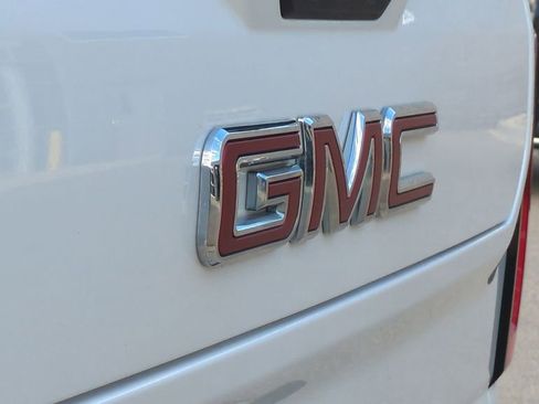 Used 2021 GMC Sierra 1500 Denali w/ Denali Ultimate Package image 11