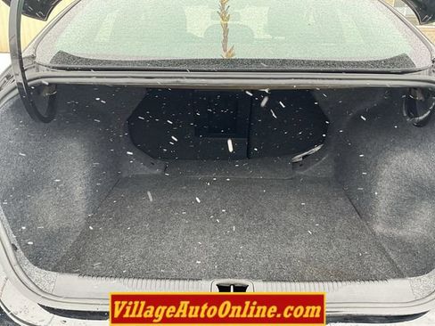 Used 2015 Chrysler 200 C w/ Navigation & Sound Group I image 20