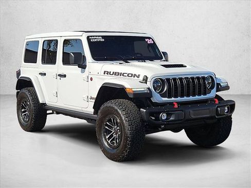 Used 2026 Jeep Wrangler Unlimited Rubicon AWD/4WD image 3