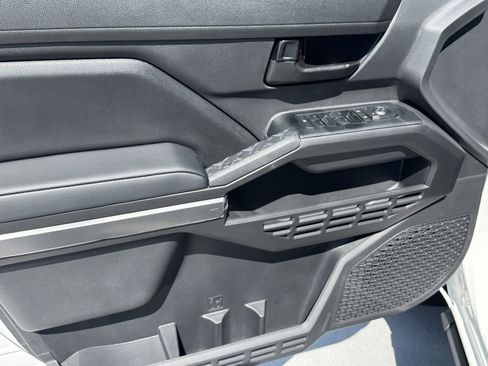 New 2026 Toyota Tacoma SR5 AWD/4WD image 18