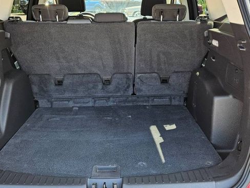 Used 2017 Ford Escape SE AWD/4WD image 8