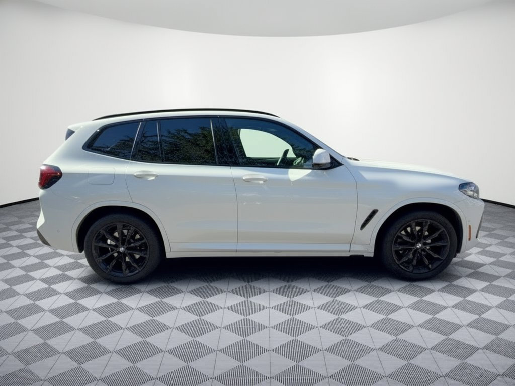 Used 2024 BMW X3 xDrive30i w/ Premium Package AWD/4WD image 8