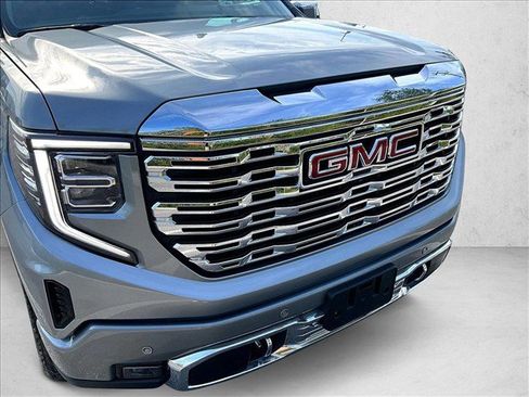 Used 2024 GMC Sierra 1500 Denali w/ Technology Package AWD/4WD image 27
