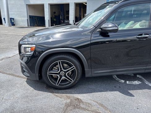 Used 2021 Mercedes-Benz GLB 250 image 7