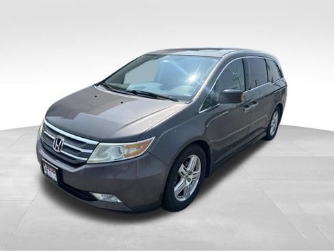 Used 2013 Honda Odyssey Touring image 4