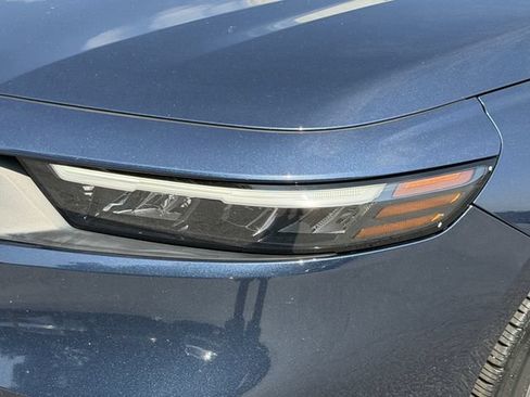 Used 2023 Honda Accord EX image 11