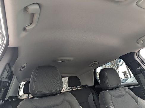 Used 2021 Chevrolet TrailBlazer LS image 19