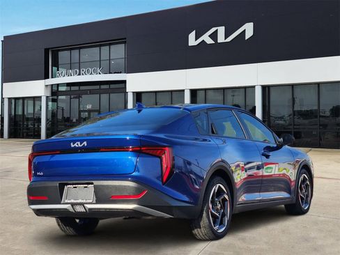 Certified 2025 Kia K4 EX image 5