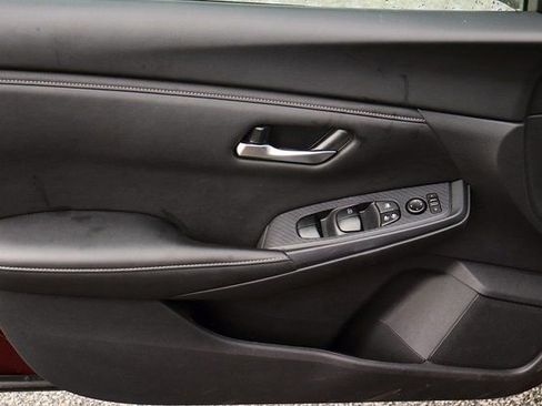 Used 2024 Nissan Sentra SV image 10