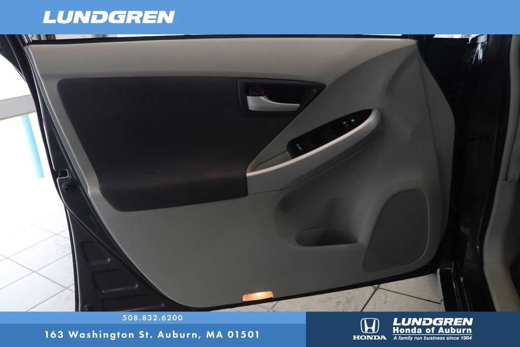 Used 2011 Toyota Prius Two FWD image 9