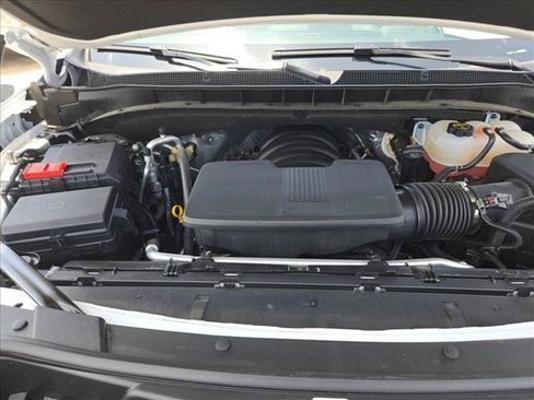 Used 2025 Chevrolet Tahoe LT AWD/4WD image 24