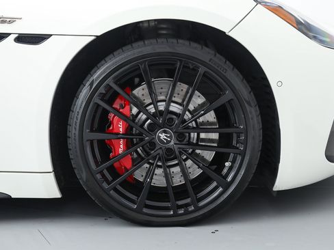 Certified 2024 Maserati GranTurismo Trofeo image 28