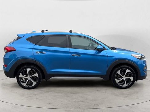 Used 2017 Hyundai Tucson Limited AWD/4WD image 4