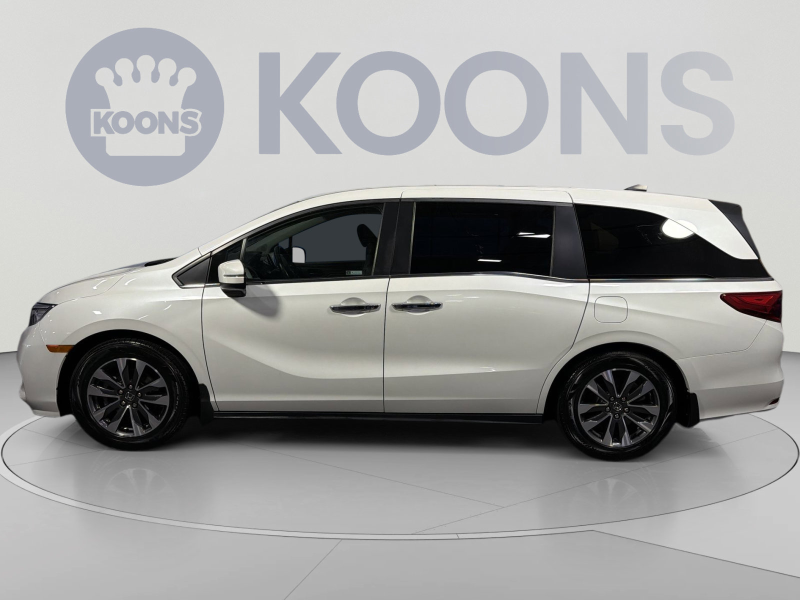 Used 2022 Honda Odyssey EX-L image 2