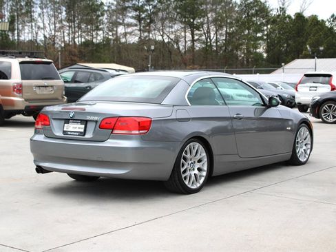 Used 2008 BMW 328i Convertible image 12