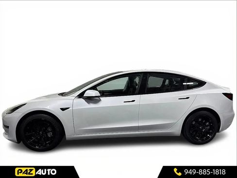 Used 2023 Tesla Model 3 Standard Range RWD image 2