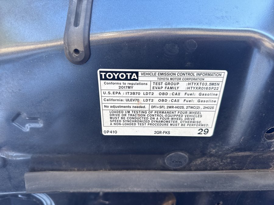 Used 2017 Toyota Tacoma SR5 w/ Tow Package AWD/4WD image 33