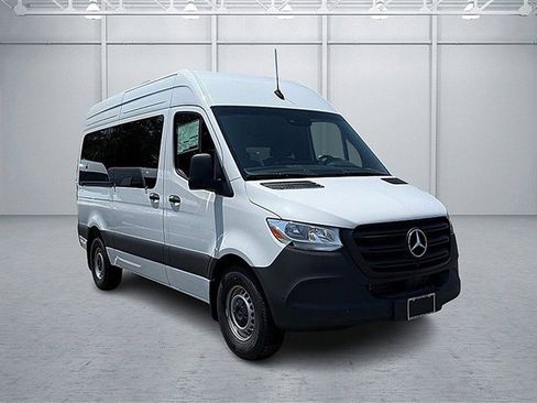 New 2024 Mercedes-Benz Sprinter 2500 image 3