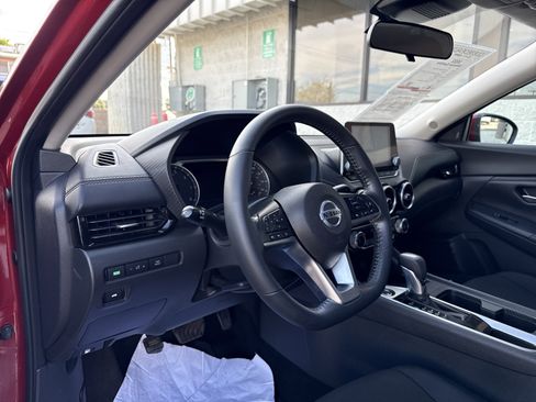 Used 2022 Nissan Sentra SV w/ Trunk Package image 13