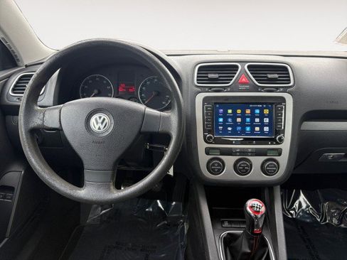 Used 2007 Volkswagen Eos 2.0T FWD image 6