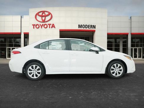 New 2026 Toyota Corolla LE image 9