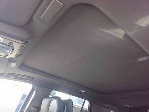 New 2026 GMC Yukon Denali Ultimate AWD/4WD image 15