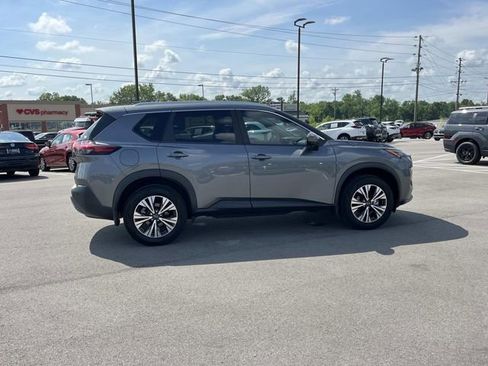 Used 2023 Nissan Rogue SV w/ SV Premium B Package FWD image 4